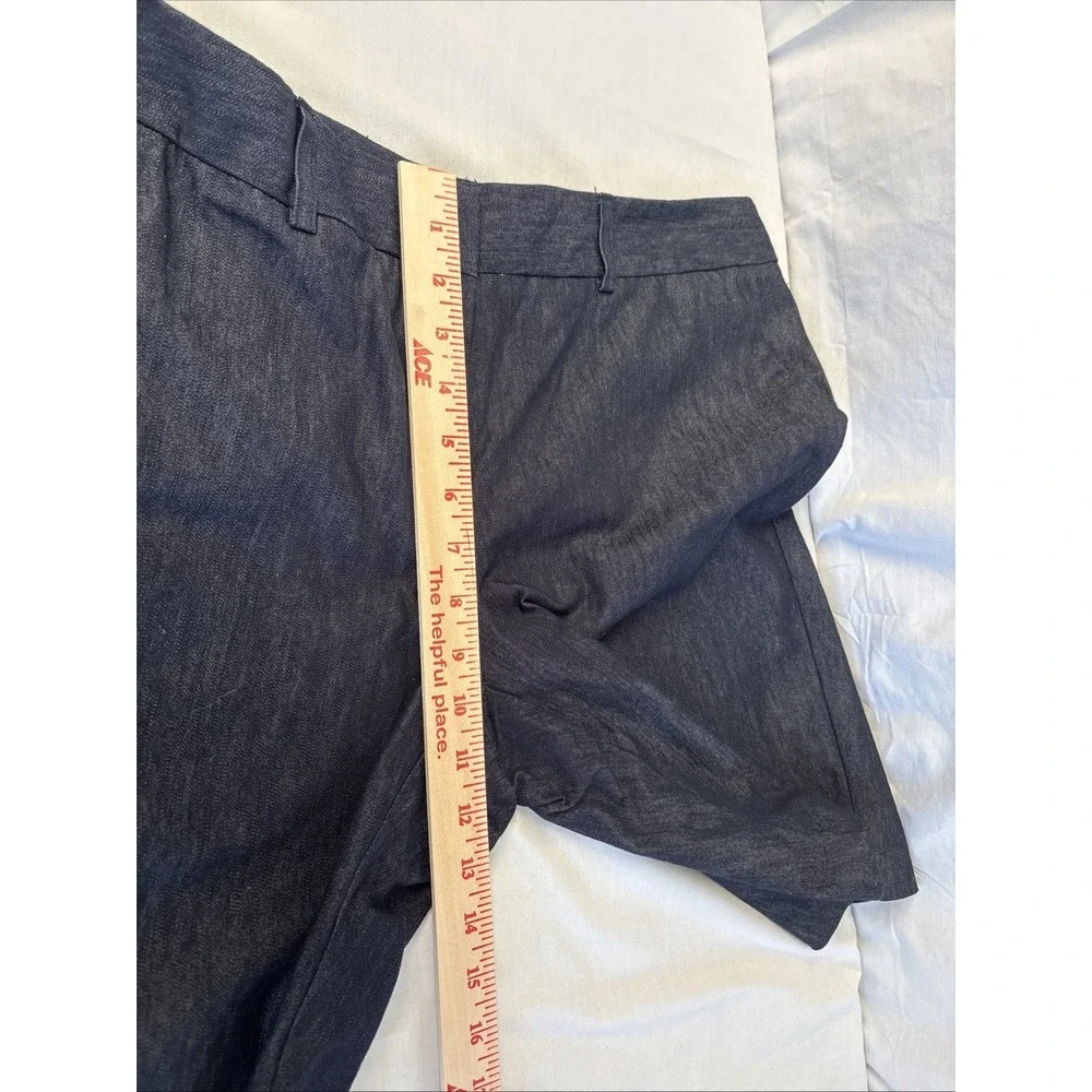 Van Heusen Denim Bermuda Shorts Womens 12 Blue Dark Wash Stretch Chino Mid Rise